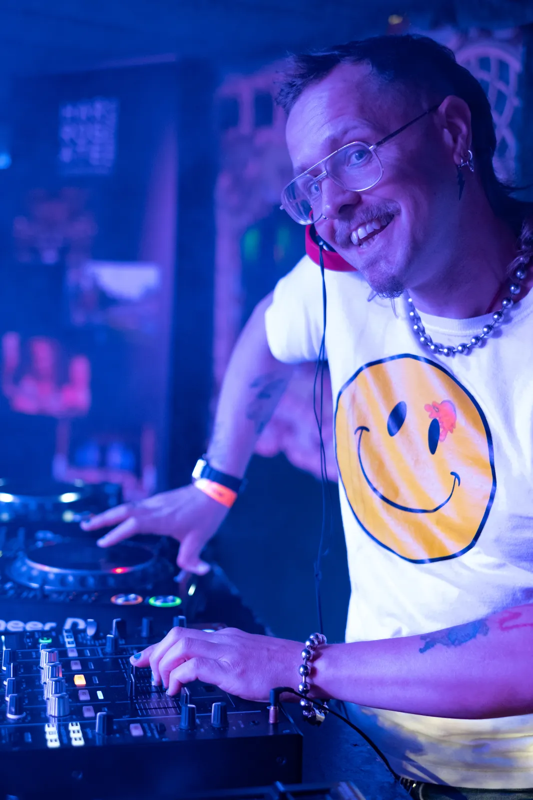 DJ on the decks at Jimmy's HIF '22 Spiegeltent night